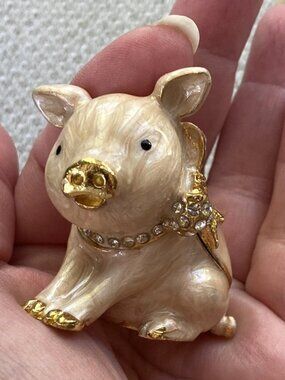 Pink Enameled PIG TRINKET BOX, With Rhinestone encrusted Bow, Jewelry Keepsake